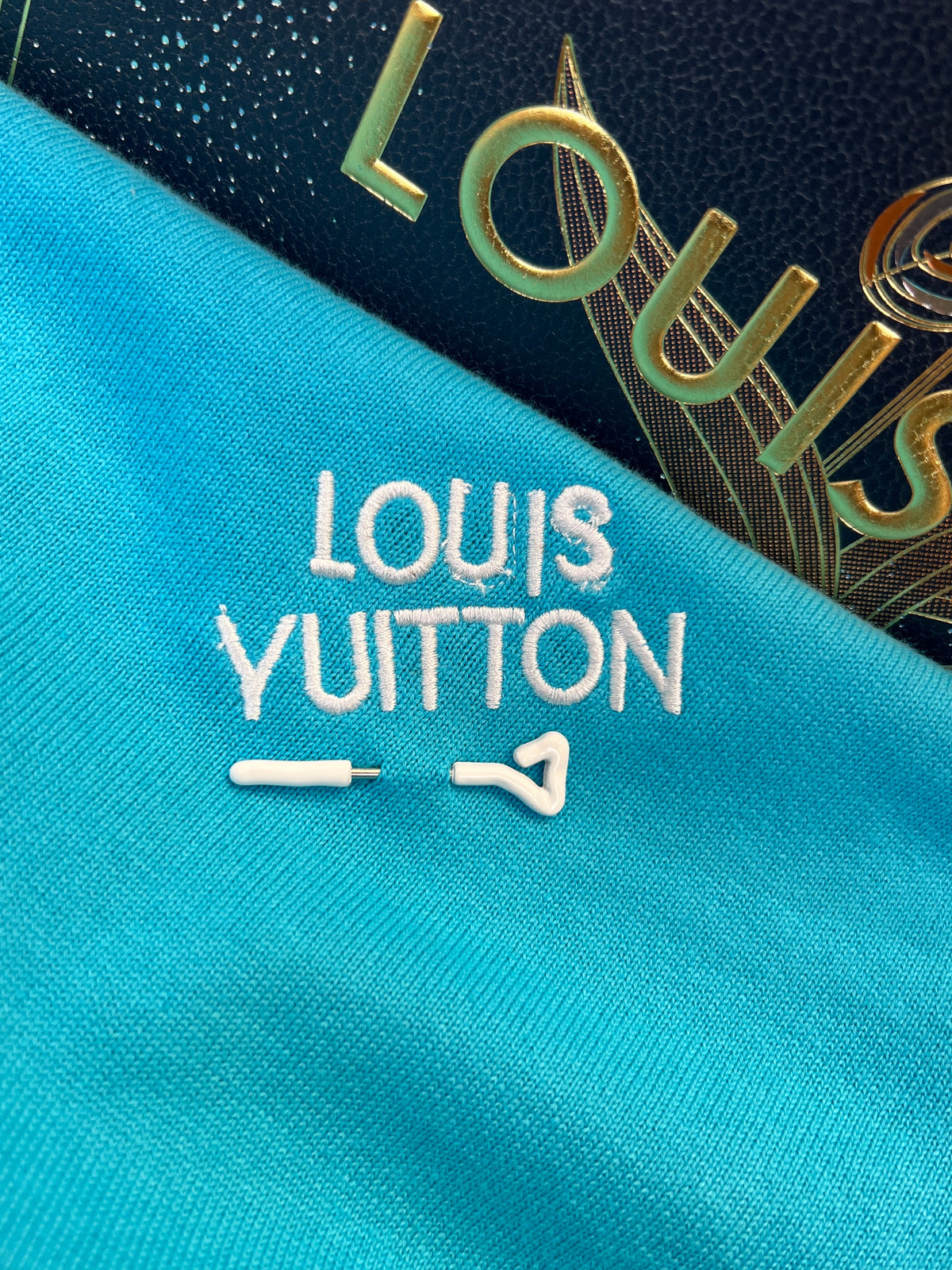 Louis Vuitton Pin-Embroidered Logo Short-Sleeve Knit T-shirt "Light Blue"