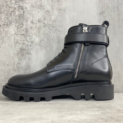 Givenchy Leather Boots Ankle-Lock