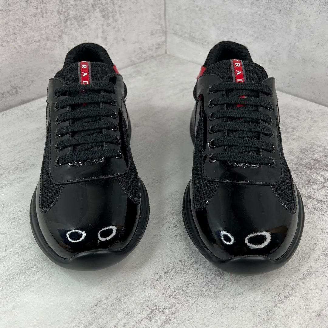 Prada America's Cup "Anthracite-Red"