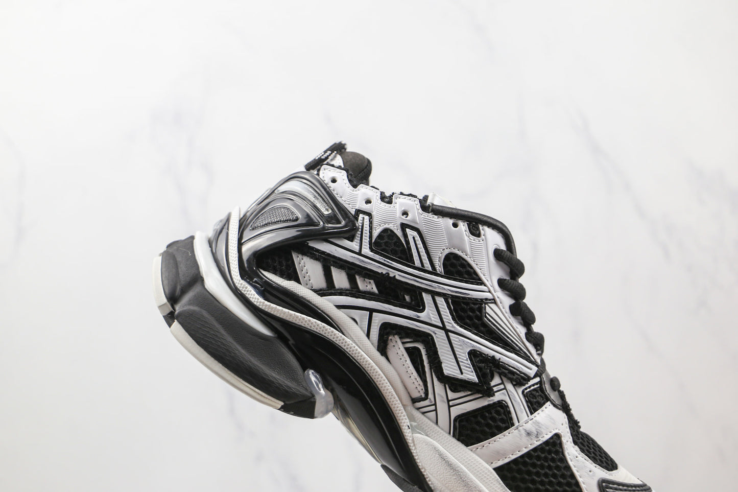 Balenciaga Runner "Black-White"