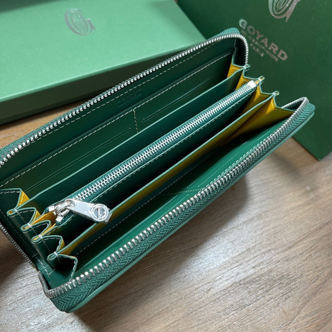 Goyard Matignon GM Wallet "Green"