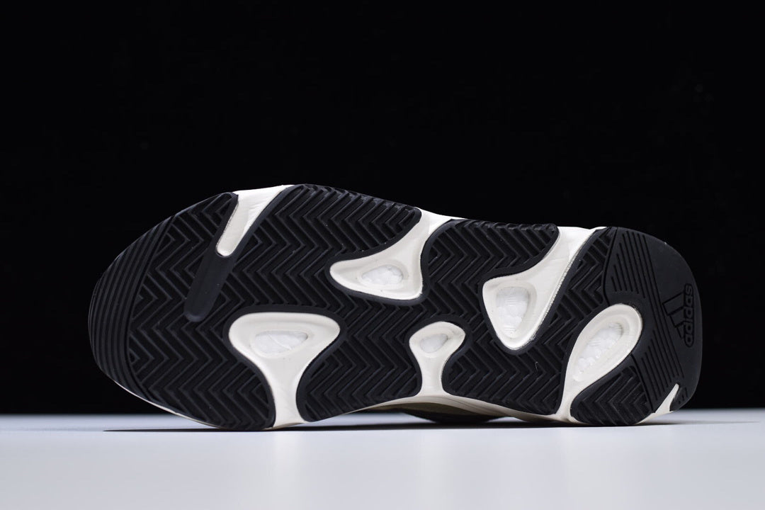 Yeezy 700 V2 "Static"