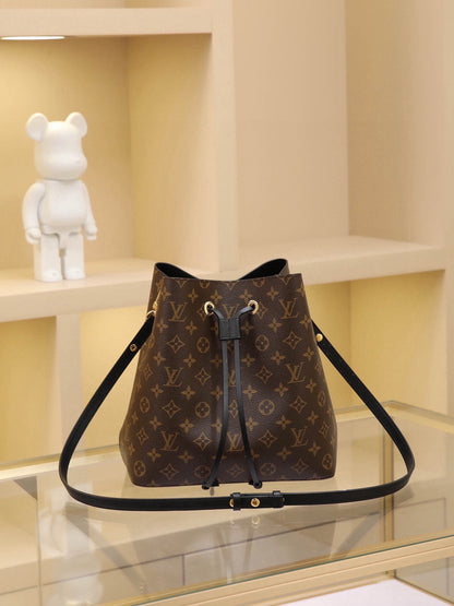 Louis Vuitton NéoNoé MM