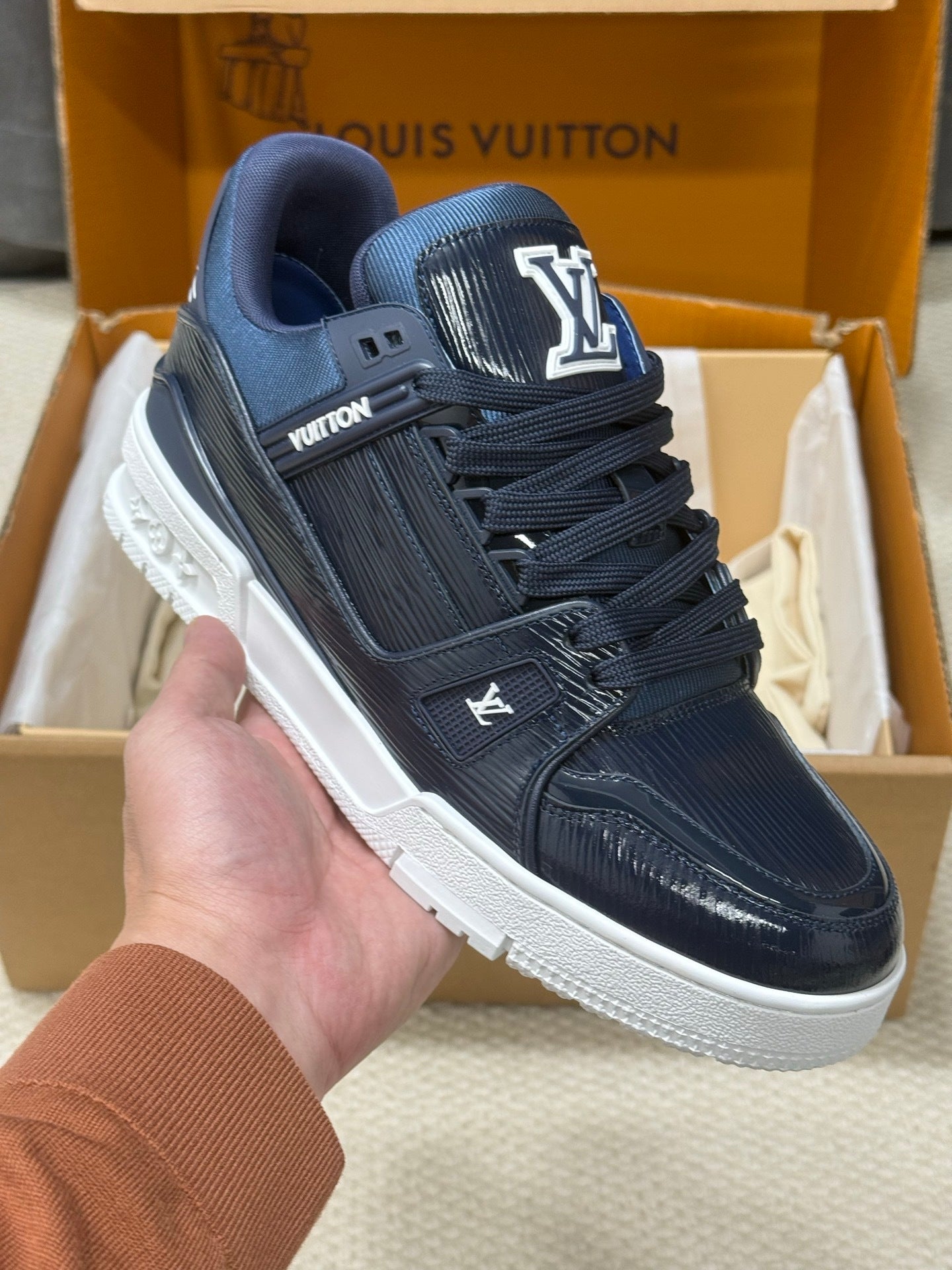 Louis Vuitton LV Trainers "Marine"
