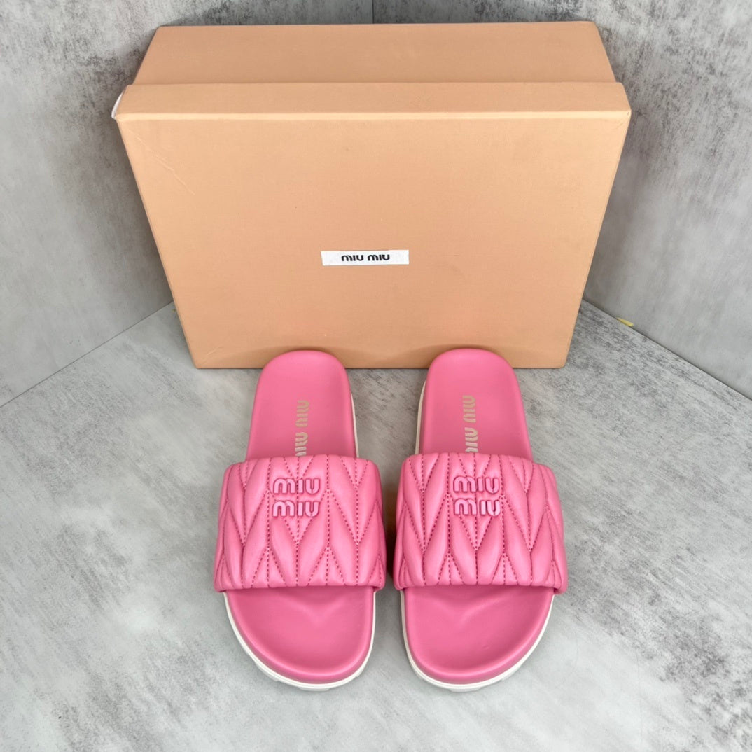 Miu Miu Slides "Pink-White"