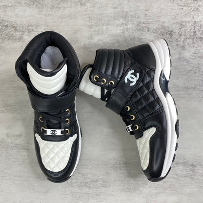 Chanel Interlocking CC High-Top Strap "Black-White"