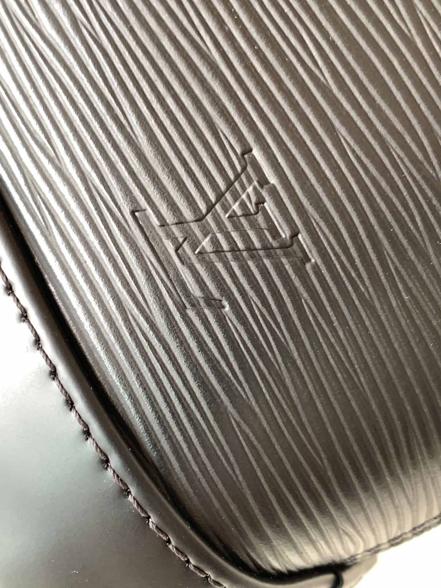 Louis Vuitton Alma BB