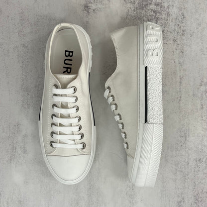 Burberry Gabardine "White"