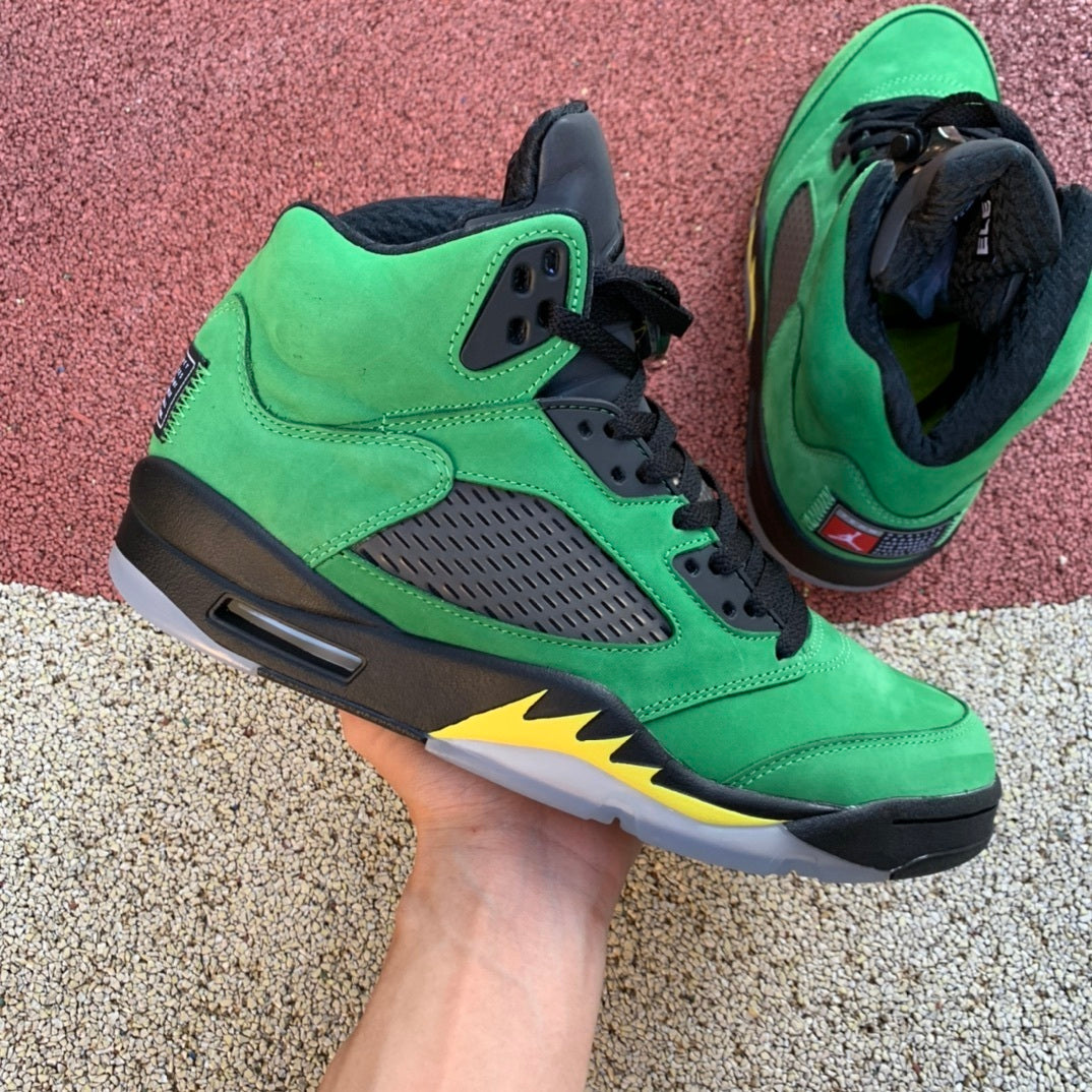Air Jordan 5 Retro SE "Oregon"