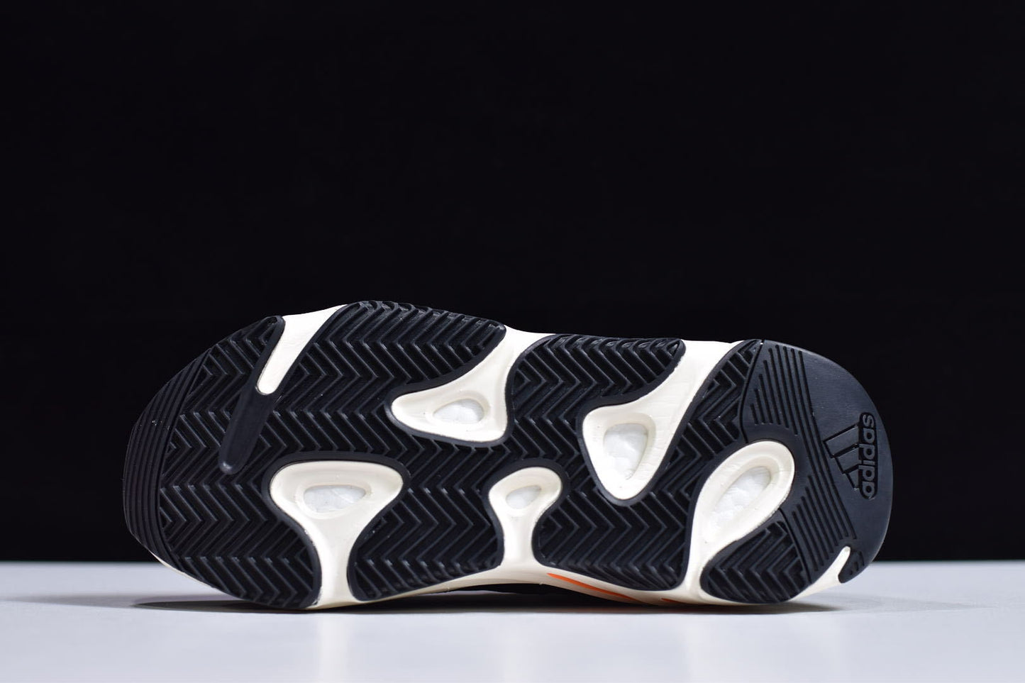 Yeezy 700 "Wave Runner"