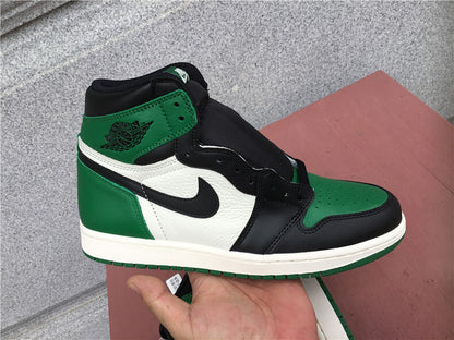 Air Jordan 1 Retro High OG "Pine Green"