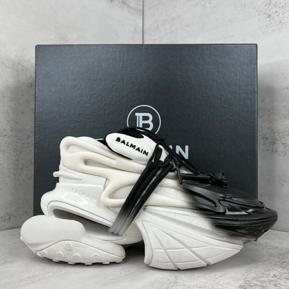 Balmain Unicorn "White-Black Gradient"