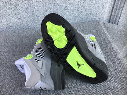 Air Jordan 4 Retro SE "Neon"