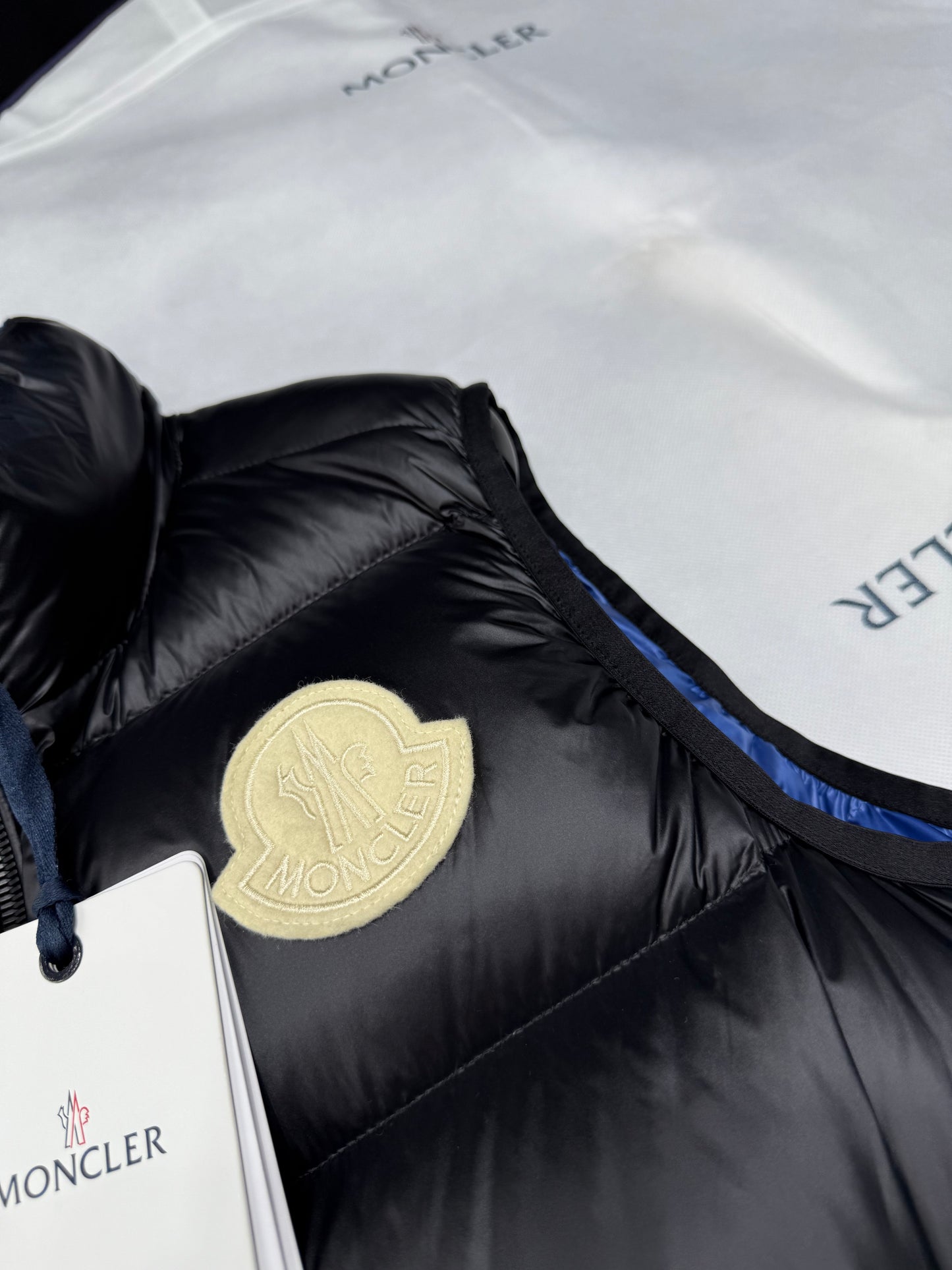 Moncler Sumido Down Vest "Black"