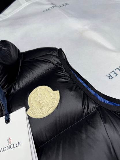 Moncler Sumido Down Vest "Black"