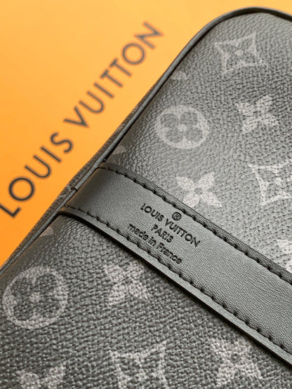 Louis Vuitton Keepall Bandoulière 50