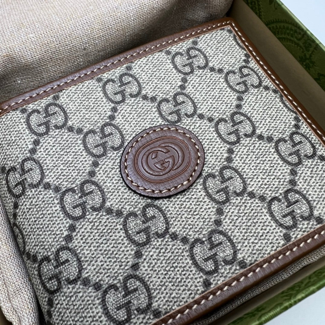 Gucci GG Wallet with Removable Card Case