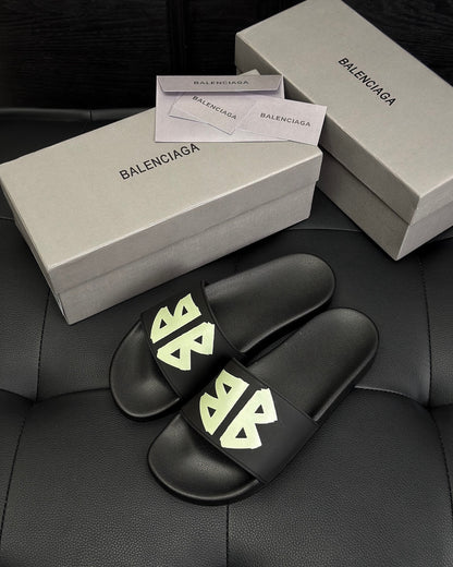 Balenciaga Pool Slide "Black"