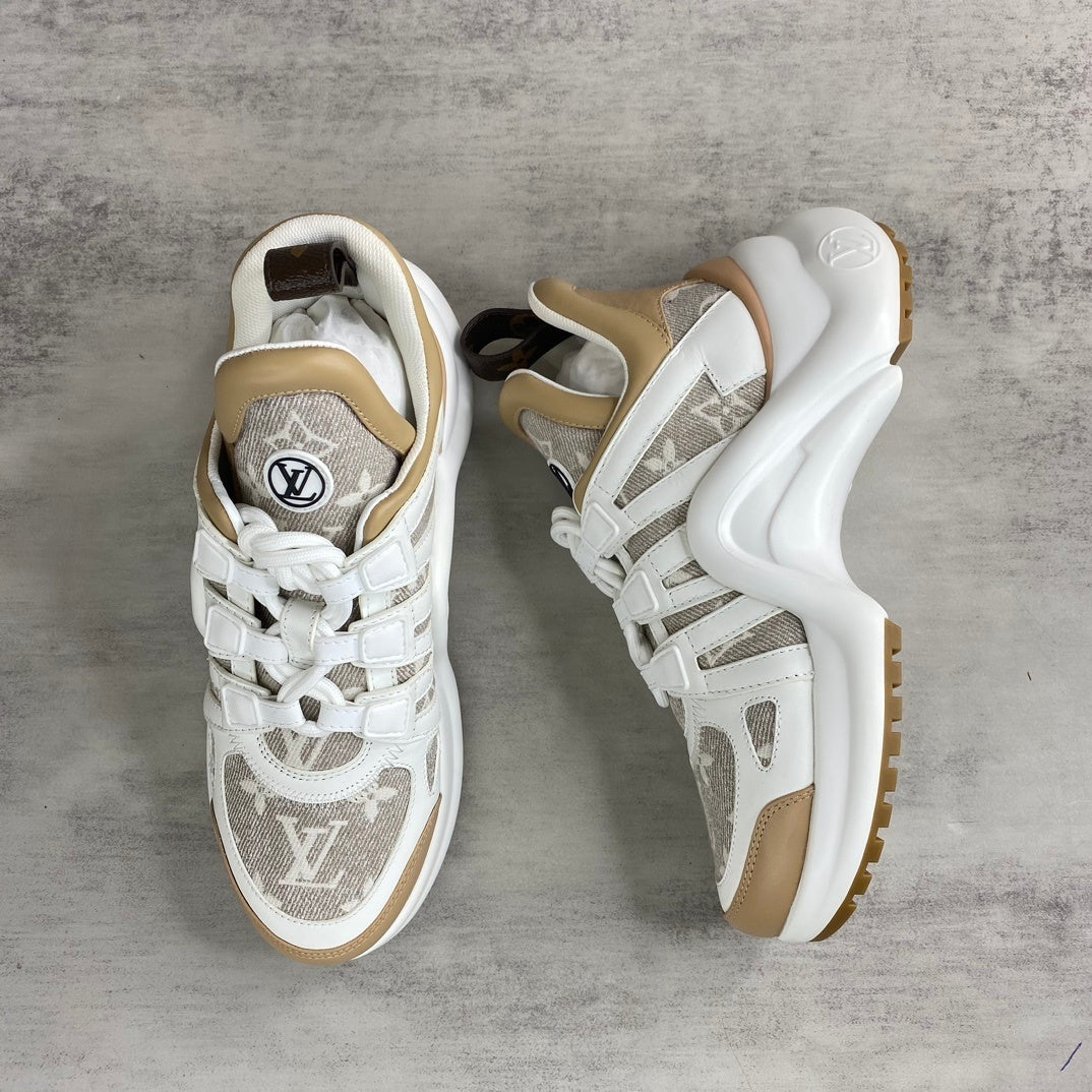 Louis Vuitton Arklight "White-Beige Denim"