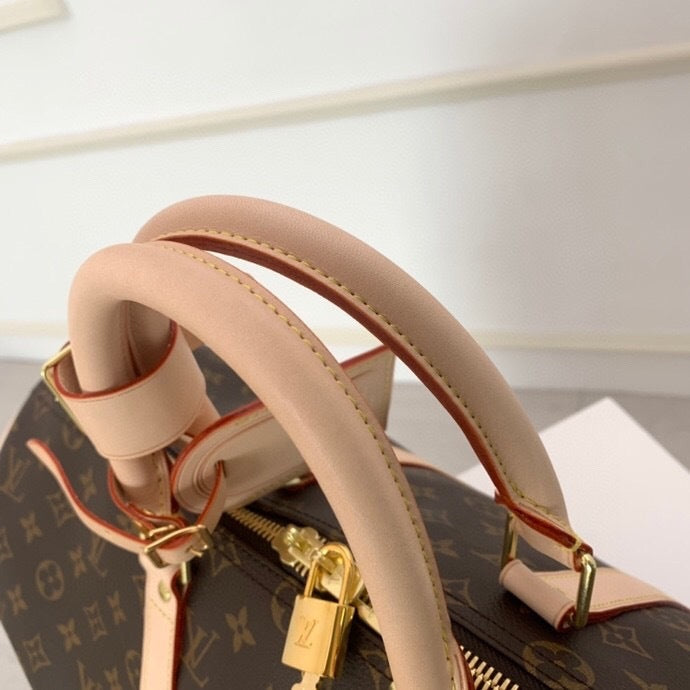 Louis Vuitton Keepall Bandoulière 55