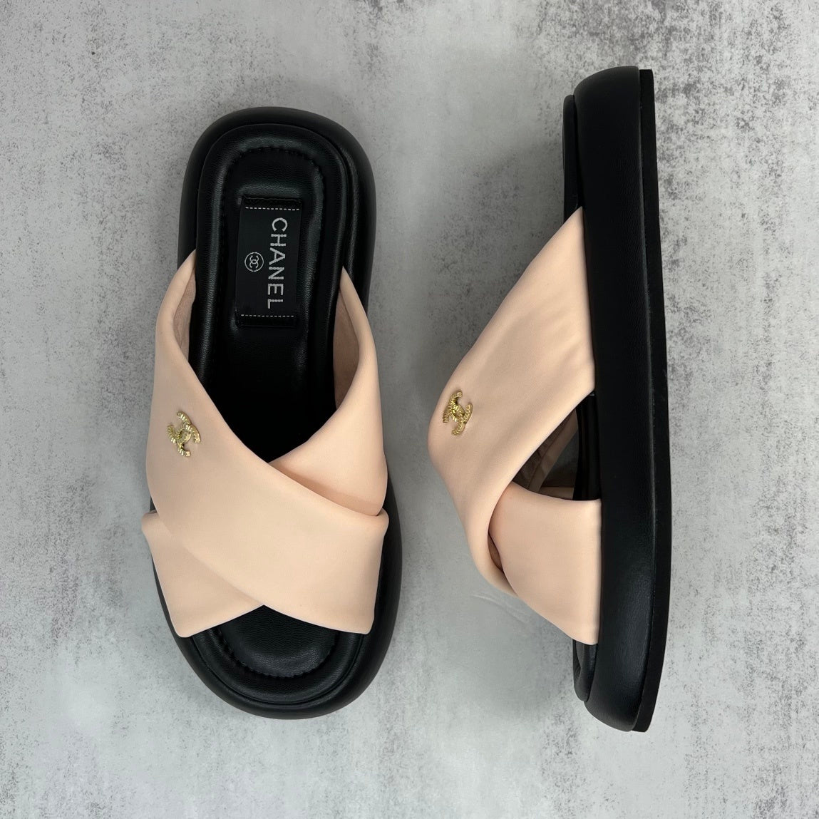 Chanel Slides "Black-Pink"