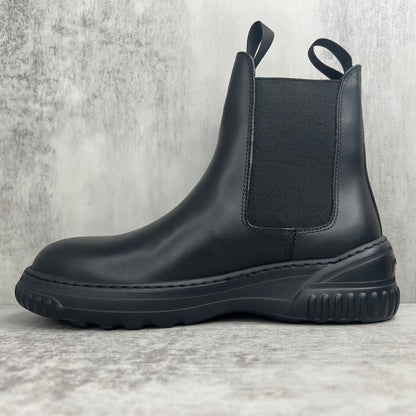 Dior D-Racer Chelsea Ankle Boots "Black"