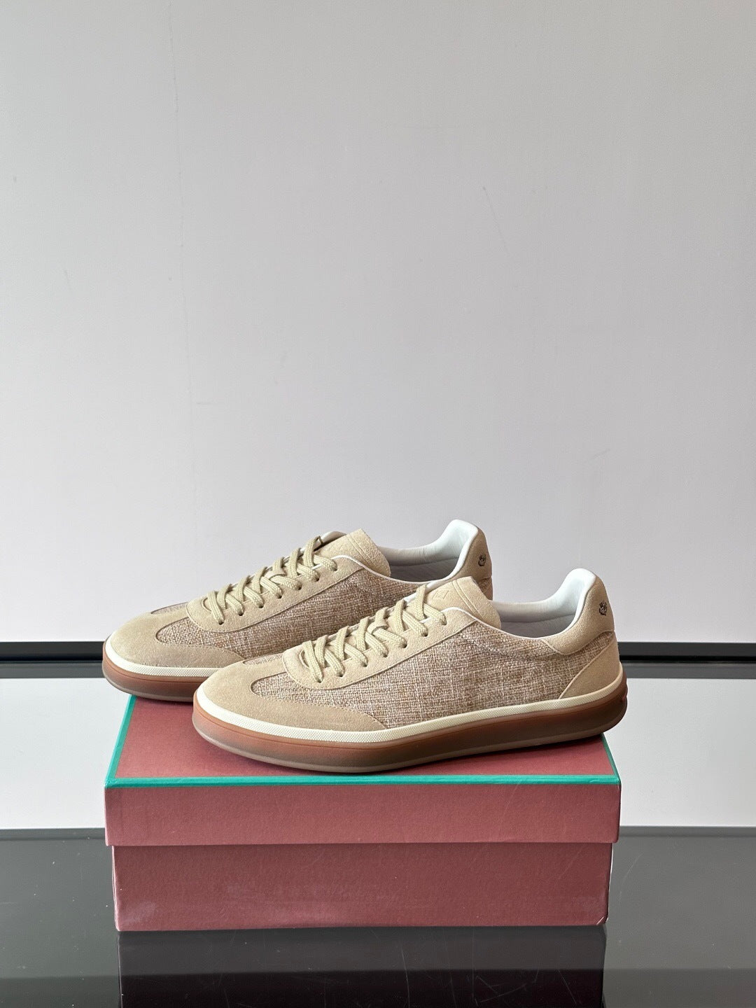 Loro Piana Tennis Walk "Beige"