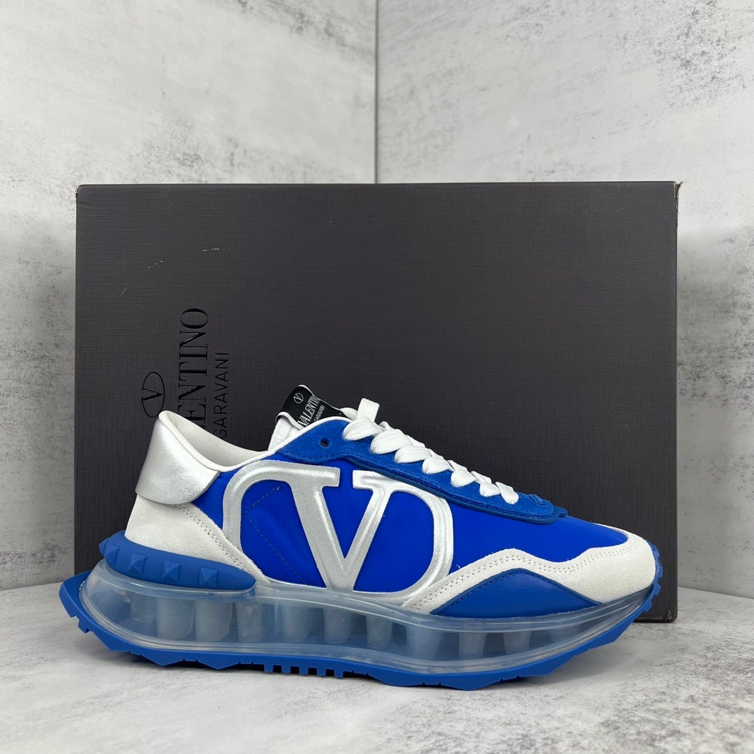 Valentino Garavani Netrunner "Blue-White"