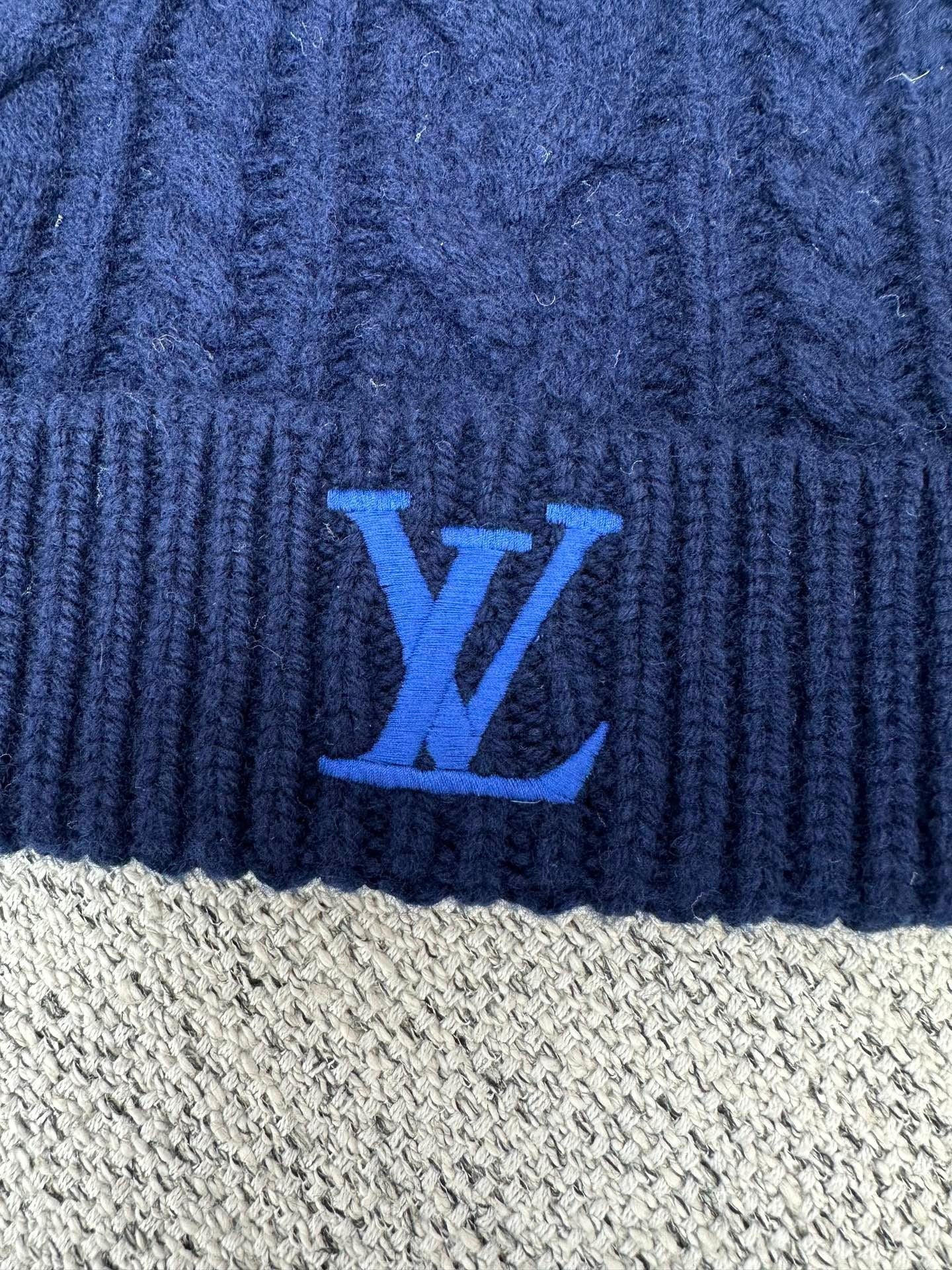 Louis Vuitton Only LV Mini Cable Beanie "Blue"