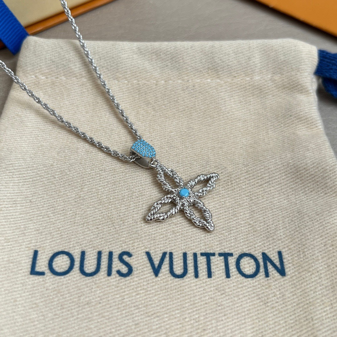 Louis Vuitton Pendant LV Flower Rope