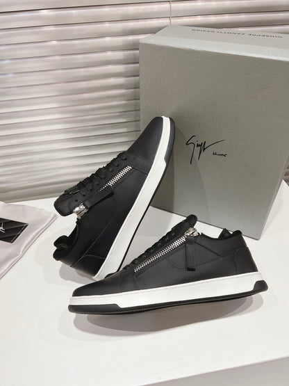 Giuseppe Zanotti GZ94 "Black"