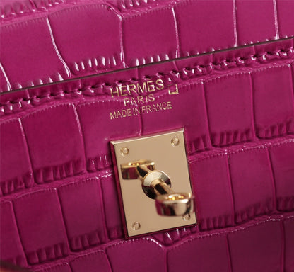 Hermès Aligator Leather Mini Kelly 20