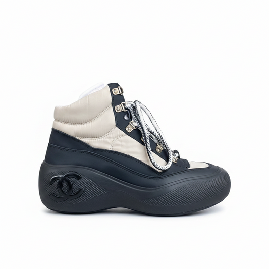 Chanel Snow Boots "Black-Beige"