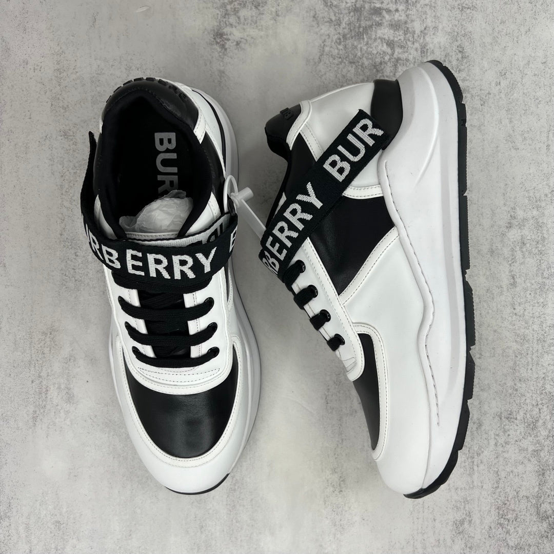 Burberry Ronnie "Black-White"