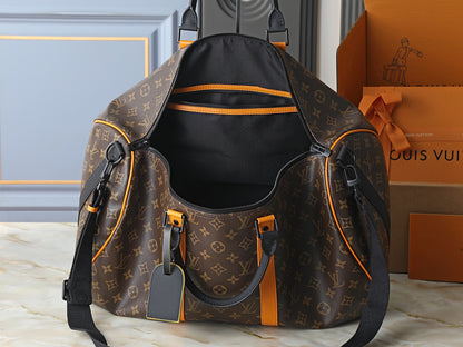 Louis Vuitton Keepall Bandoulière 50