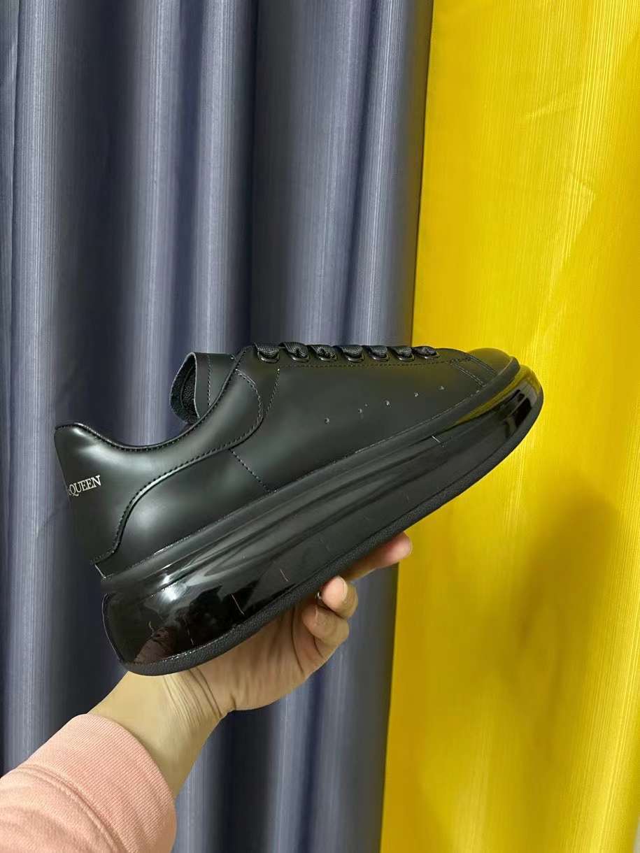 Alexander McQueen Oversized "Black Clear Sole"