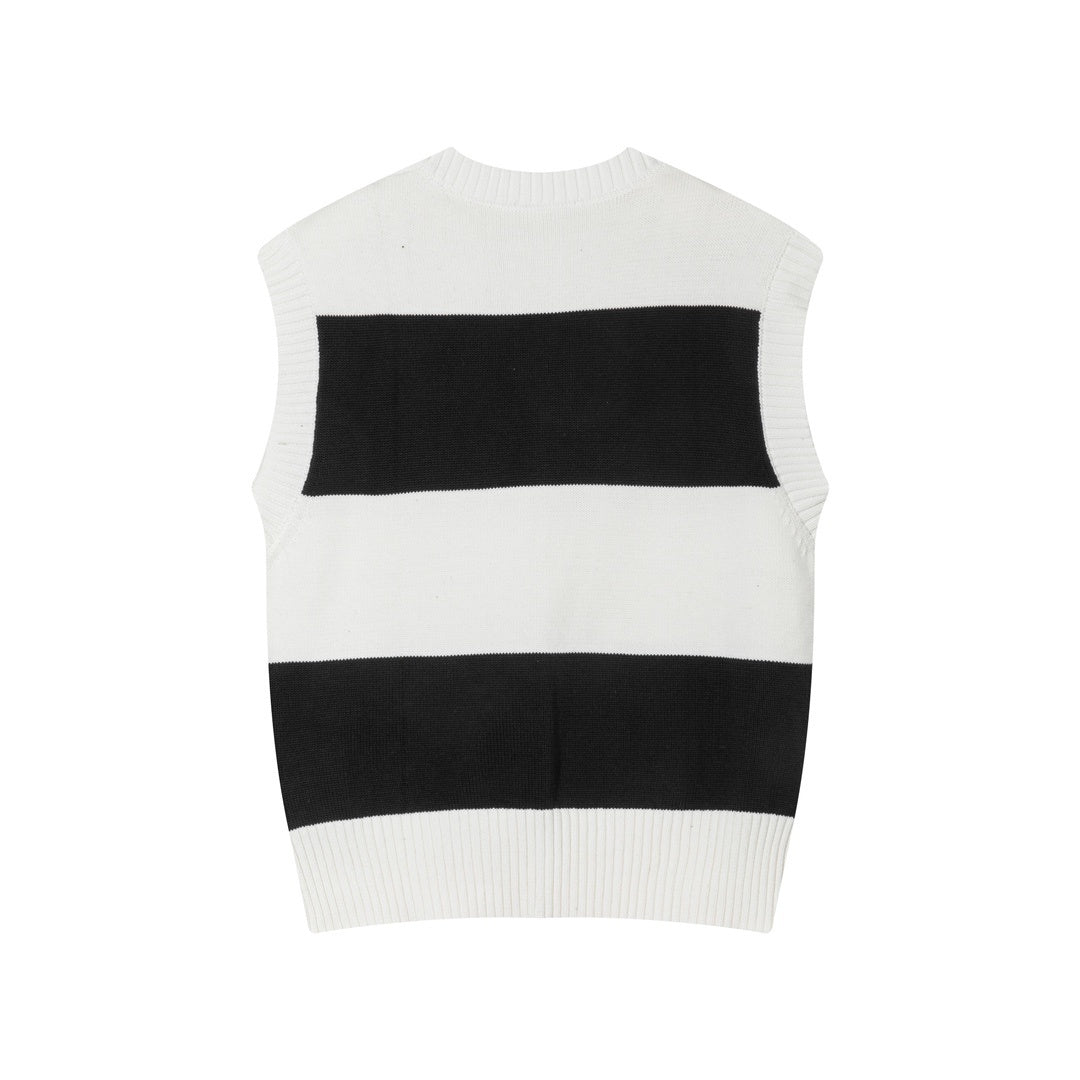 Ami Paris Sweater Vest "White-Black"