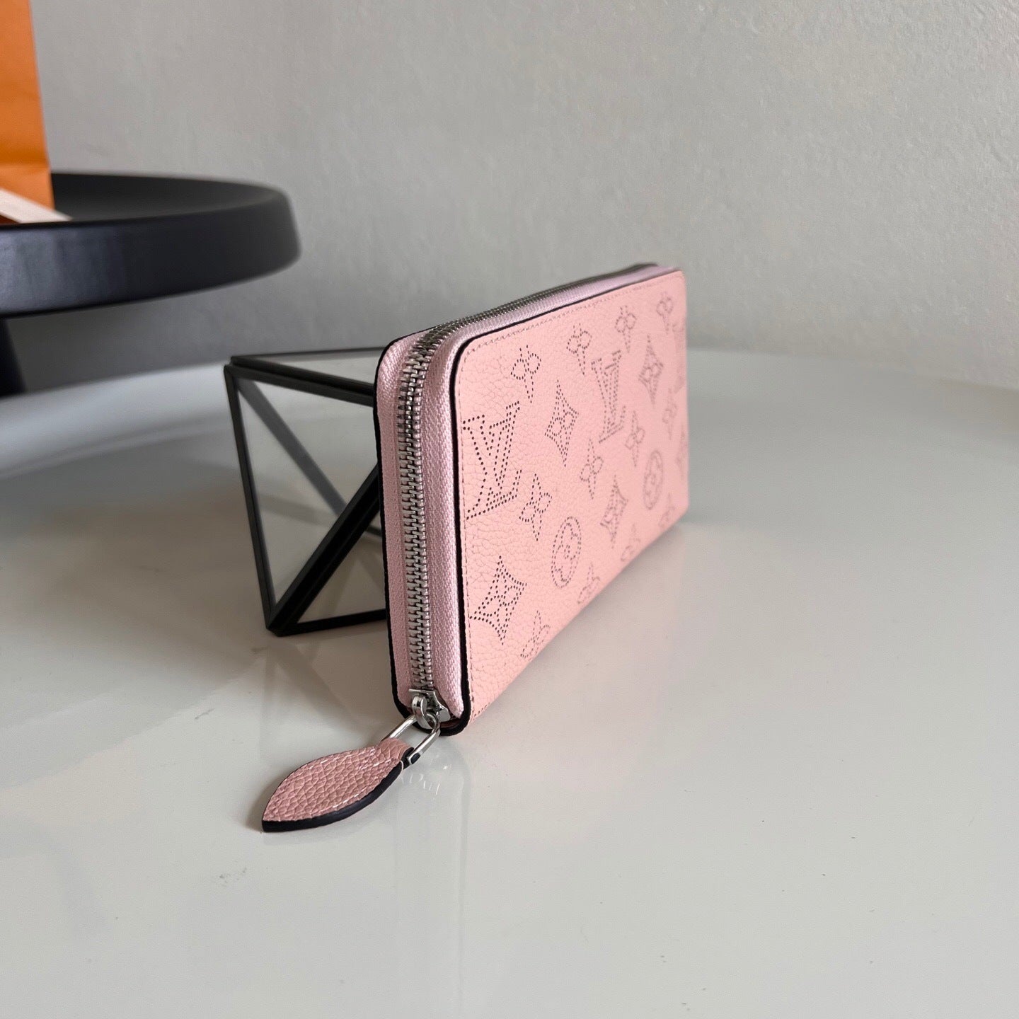 Louis Vuitton Zippy Wallet "Mahina Leather"