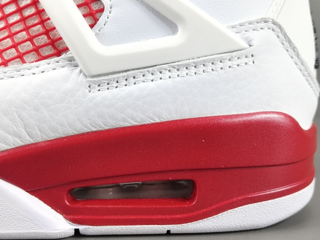 Air Jordan 4 Retro "Alternate"