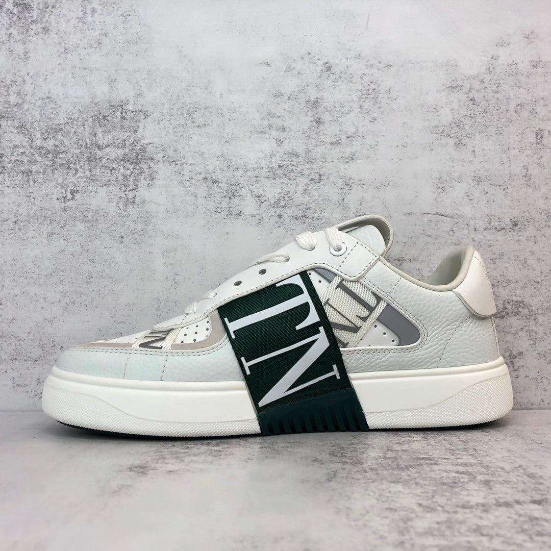 Valentino Garavani VL7N "White-Green"