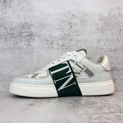 Valentino Garavani VL7N "White-Green"