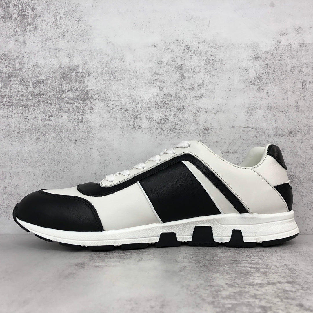 Gucci Interlocking GG "Black-White"