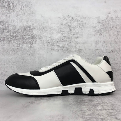 Gucci Interlocking GG "Black-White"