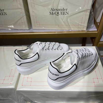 Alexander McQueen Oversized "New Tech Calf-White-Black"