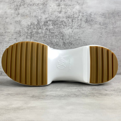 Louis Vuitton Arklight "White-Light Blue Denim"