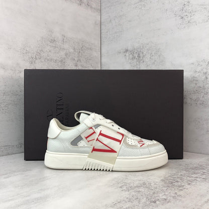 Valentino Garavani VL7N "White-Red-Grey"