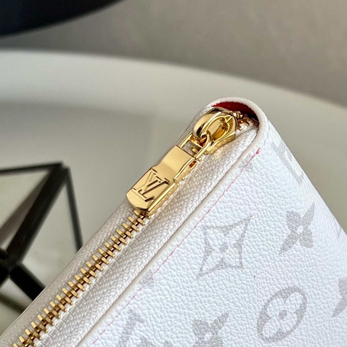 Louis Vuitton Zippy Wallet Cherry Monogram