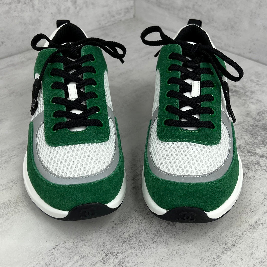 Chanel 22P Low "Green-Grey-Black"