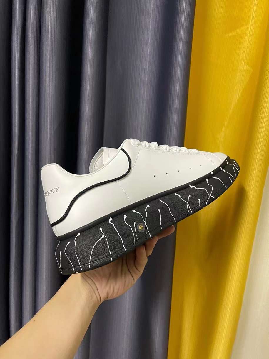 Alexander McQueen Oversized "White-Black Graffiti Sole"