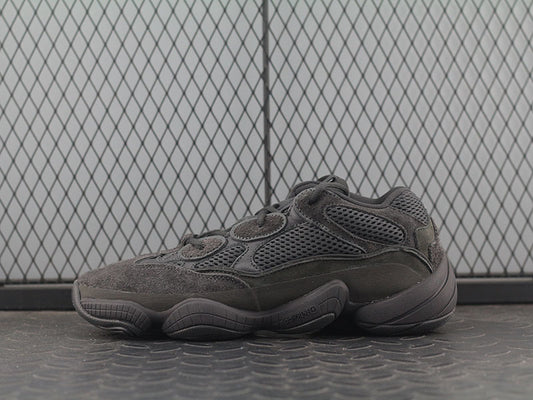 Yeezy 500 "Utility Black"